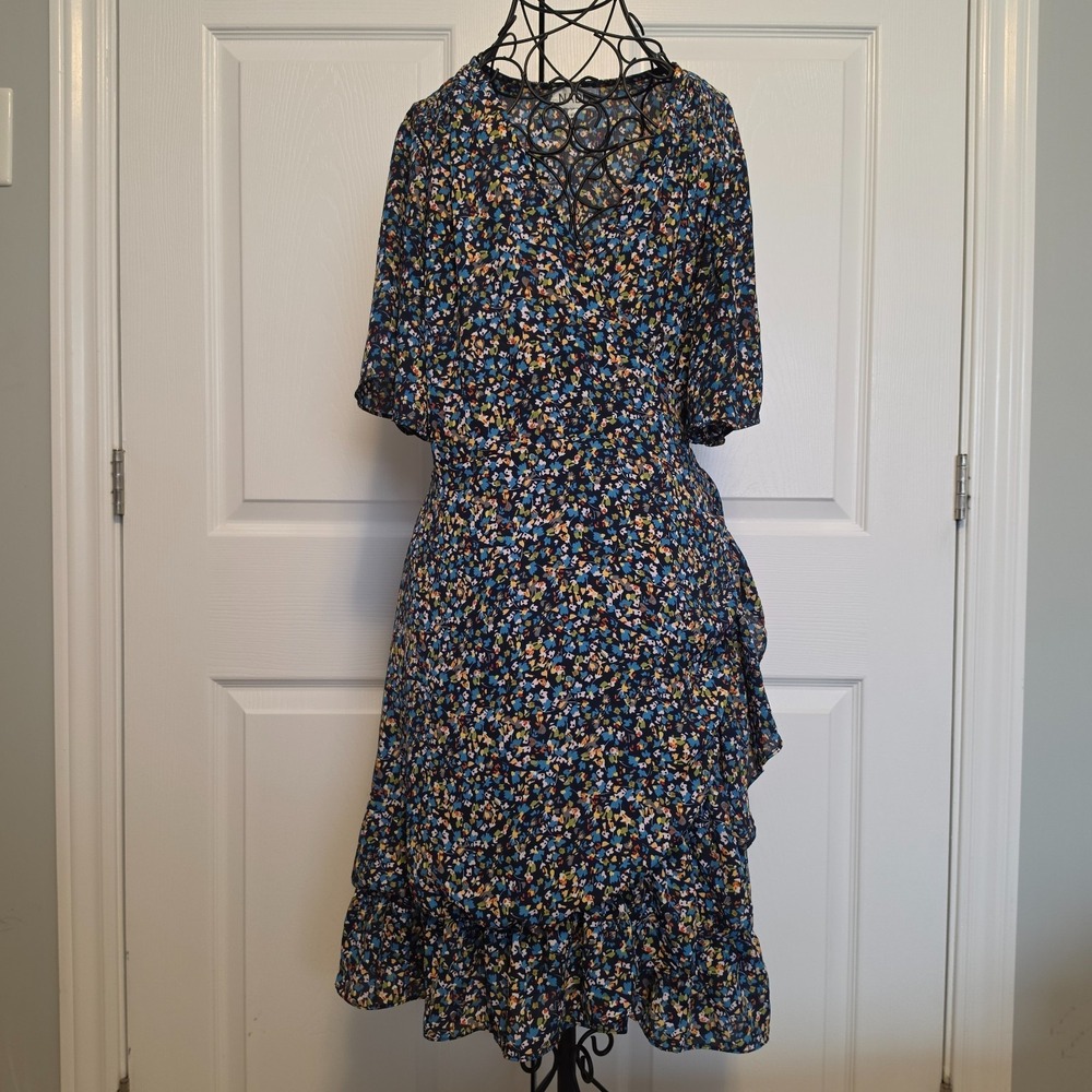 Nado Floral Dress Multicolor Drape Wrap & Flatter Ruffle Sleeves & Hemline Large